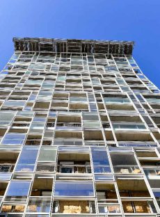 Ycone-residence-en-construction-Lyon-Confluence-France-Architectes-Ateliers-Jean-Nouvel-Groupe-Cardinal-Vinci-Immobilier-mai-2018-Copyright-G-Perret